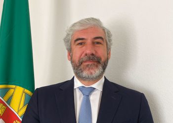 “Barulho” que encanta e divulga Portugal Grupo “Toca Aki” promoveu sexto encontro de bombos