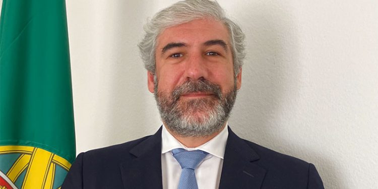 “Barulho” que encanta e divulga Portugal Grupo “Toca Aki” promoveu sexto encontro de bombos