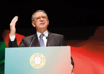 Escolha do Presidente e a fúria de Kristin